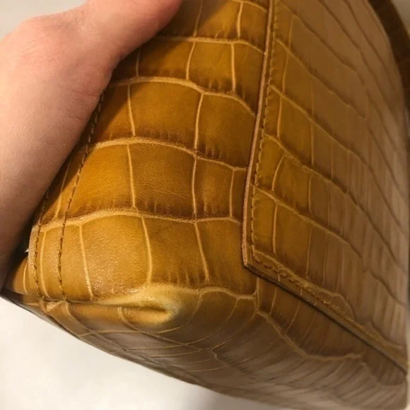 Madewell Transport Embossed Leather Crossbody Bag